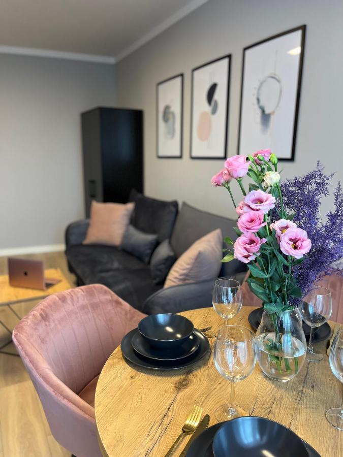 Apartament Jodlowa Residence Wrocław Buitenkant foto